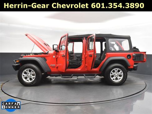 Used 2018 Jeep Wrangler Unlimited Sport image 47