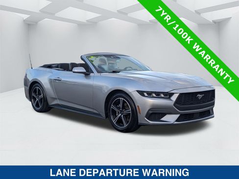 Certified 2024 Ford Mustang Convertible image 2