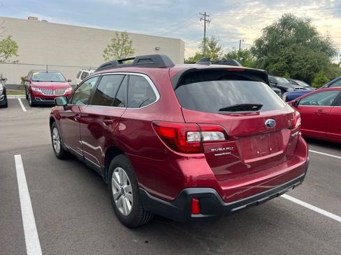 Used 2019 Subaru Outback 2.5i Premium AWD/4WD image 7
