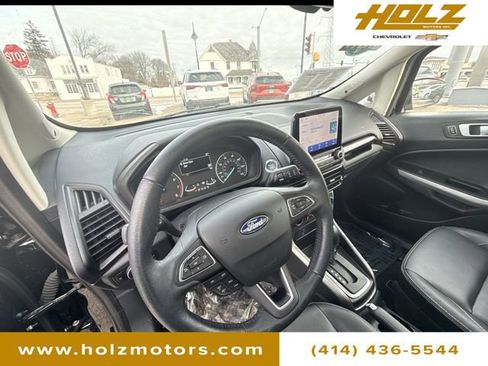 Used 2022 Ford EcoSport Titanium w/ Interior Protection Package image 10