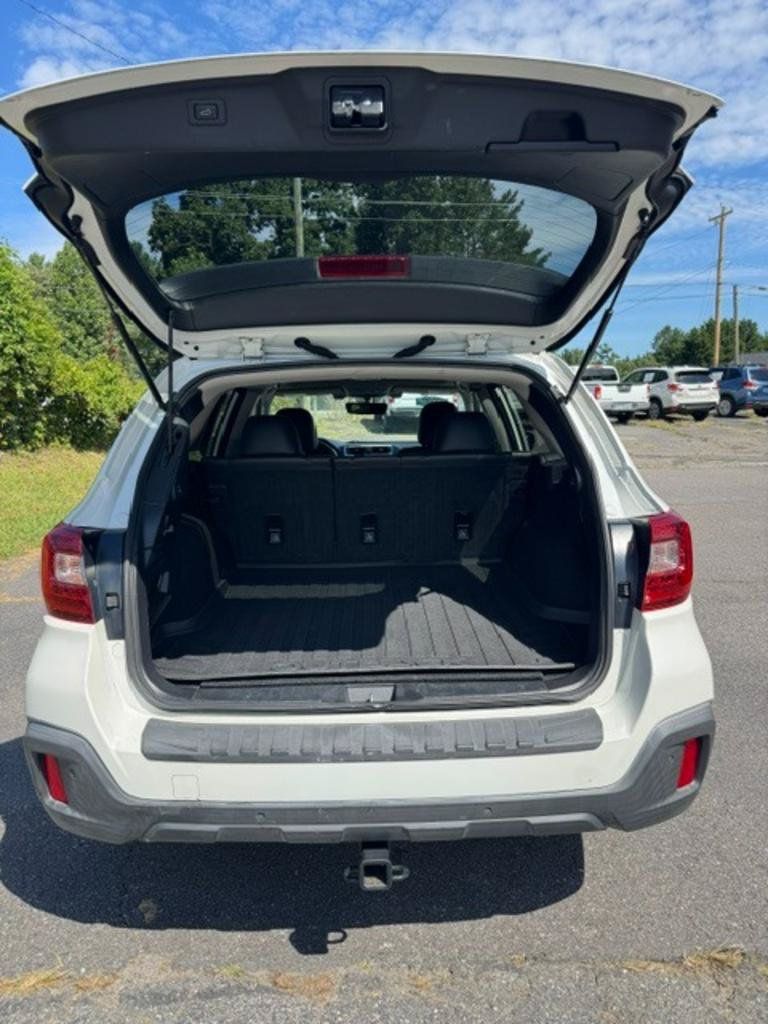 Used 2019 Subaru Outback 3.6R Limited w/ Popular Package #2 AWD/4WD image 18