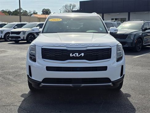 Used 2022 Kia Telluride EX w/ EX Premium Package image 17