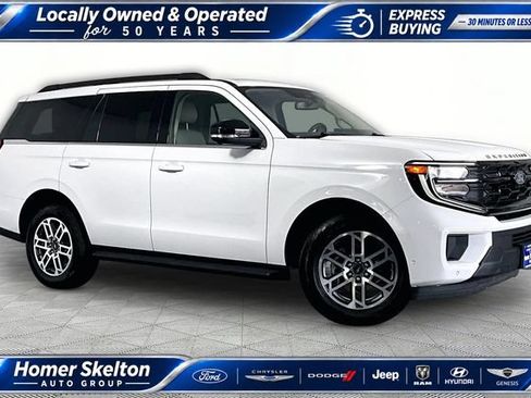 Used 2025 Ford Expedition Active AWD/4WD image 1