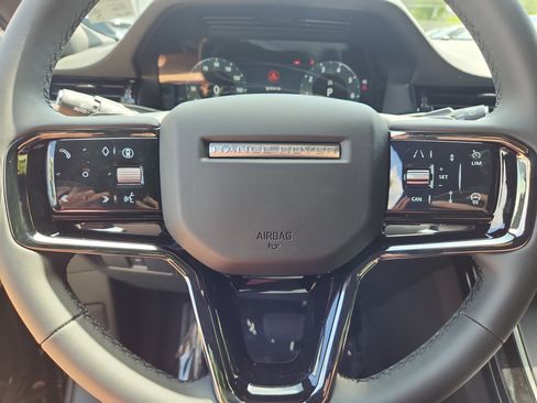 New 2026 Land Rover Range Rover Evoque S image 18