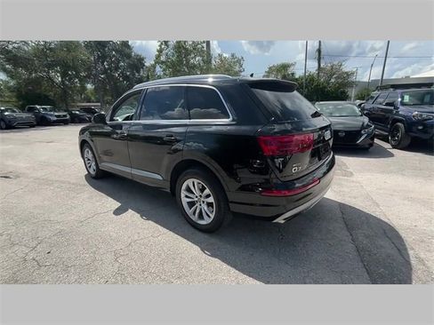Used 2018 Audi Q7 3.0T Premium Plus image 22