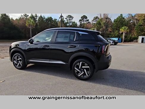 New 2026 Nissan Kicks SV w/ SV Premium Package image 27