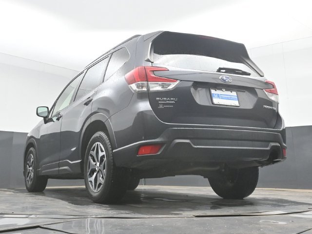 Used 2021 Subaru Forester Premium AWD/4WD image 46