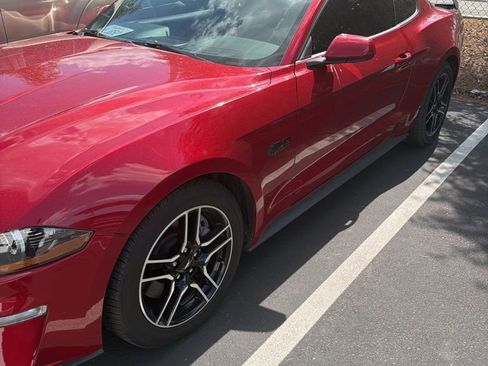 Used 2021 Ford Mustang GT RWD image 2