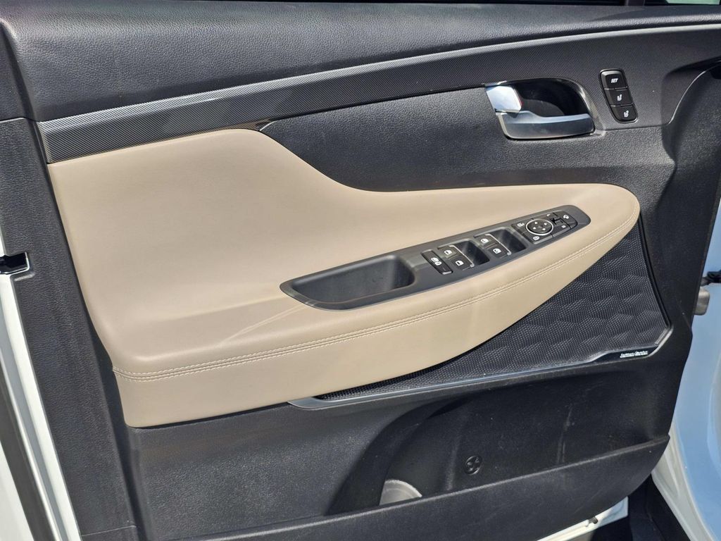 Used 2022 Hyundai Santa Fe Limited FWD image 18