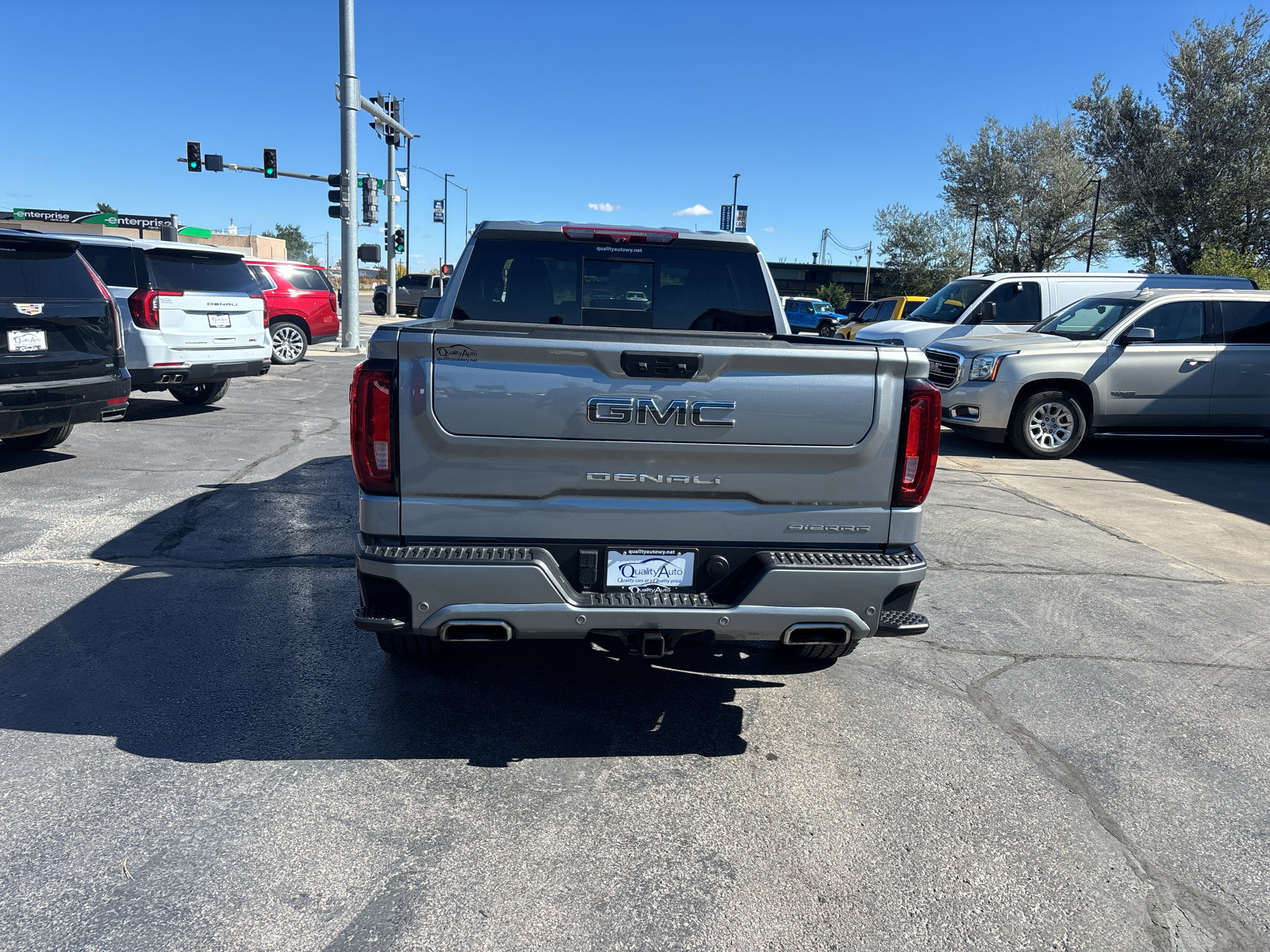 Used 2023 GMC Sierra 1500 Denali Ultimate AWD/4WD image 7