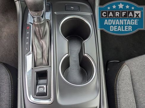 Certified 2024 Chevrolet Equinox LT AWD/4WD image 9