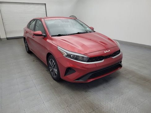 Used 2024 Kia Forte LXS image 13