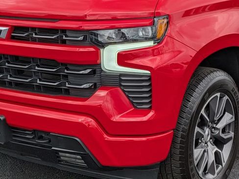 Used 2023 Chevrolet Silverado 1500 RST w/ Rally Edition RWD image 9