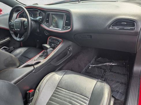 Used 2016 Dodge Challenger R/T Scat Pack RWD image 23
