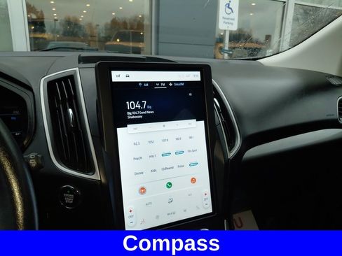 Used 2023 Ford Edge SEL image 31