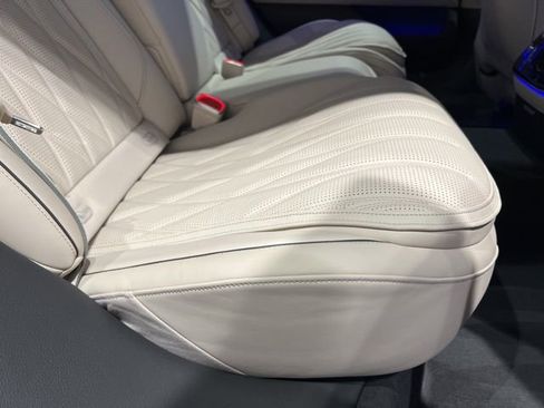 Used 2025 Mercedes-Benz S 63 AMG S image 56