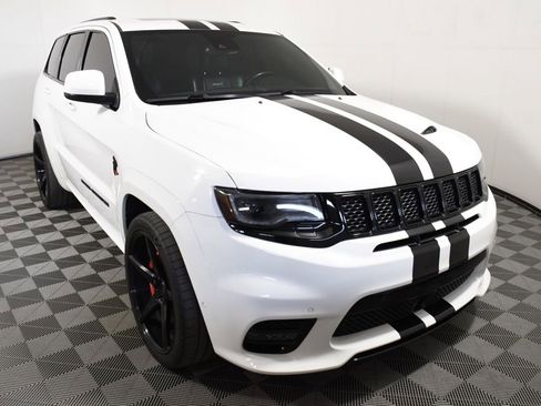 Used 2020 Jeep Grand Cherokee SRT AWD/4WD image 9