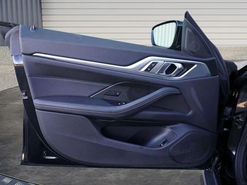 Used 2023 BMW i4 eDrive35 w/ Premium Package RWD image 15