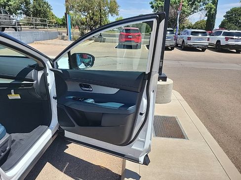 New 2026 Nissan Murano Platinum w/ Cargo Package AWD/4WD image 18