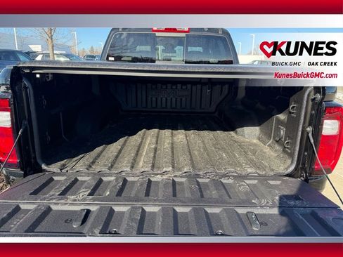 New 2026 GMC Canyon Elevation w/ Convenience Package image 8