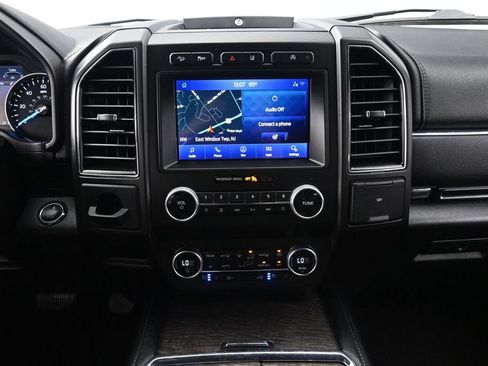Used 2021 Ford Expedition Max Limited AWD/4WD image 28