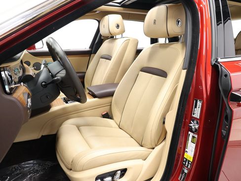 Used 2022 Rolls-Royce Ghost w/ Ghost Package AWD/4WD image 18