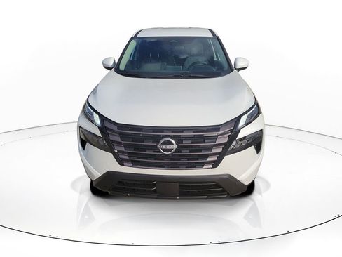 New 2026 Nissan Rogue SV FWD image 2