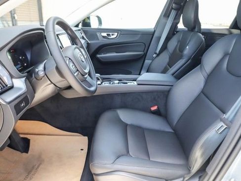 New 2025 Volvo XC60 B5 Core w/ Protection Package Premier image 19