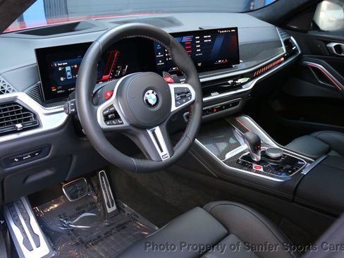 Used 2024 BMW X6 M Competition image 22