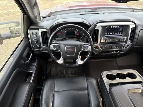 Used 2018 GMC Sierra 3500 SLE w/ SLE Preferred Package image 17