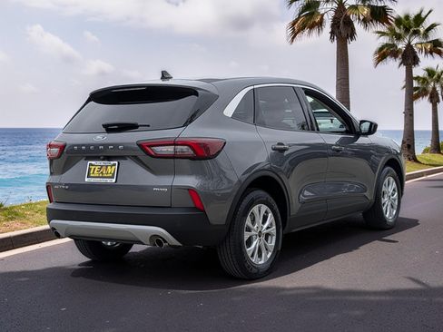 Used 2023 Ford Escape Active AWD/4WD image 6