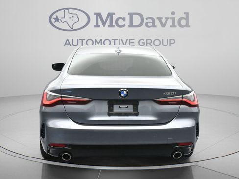 Used 2022 BMW 430i Coupe w/ Convenience Package RWD image 7