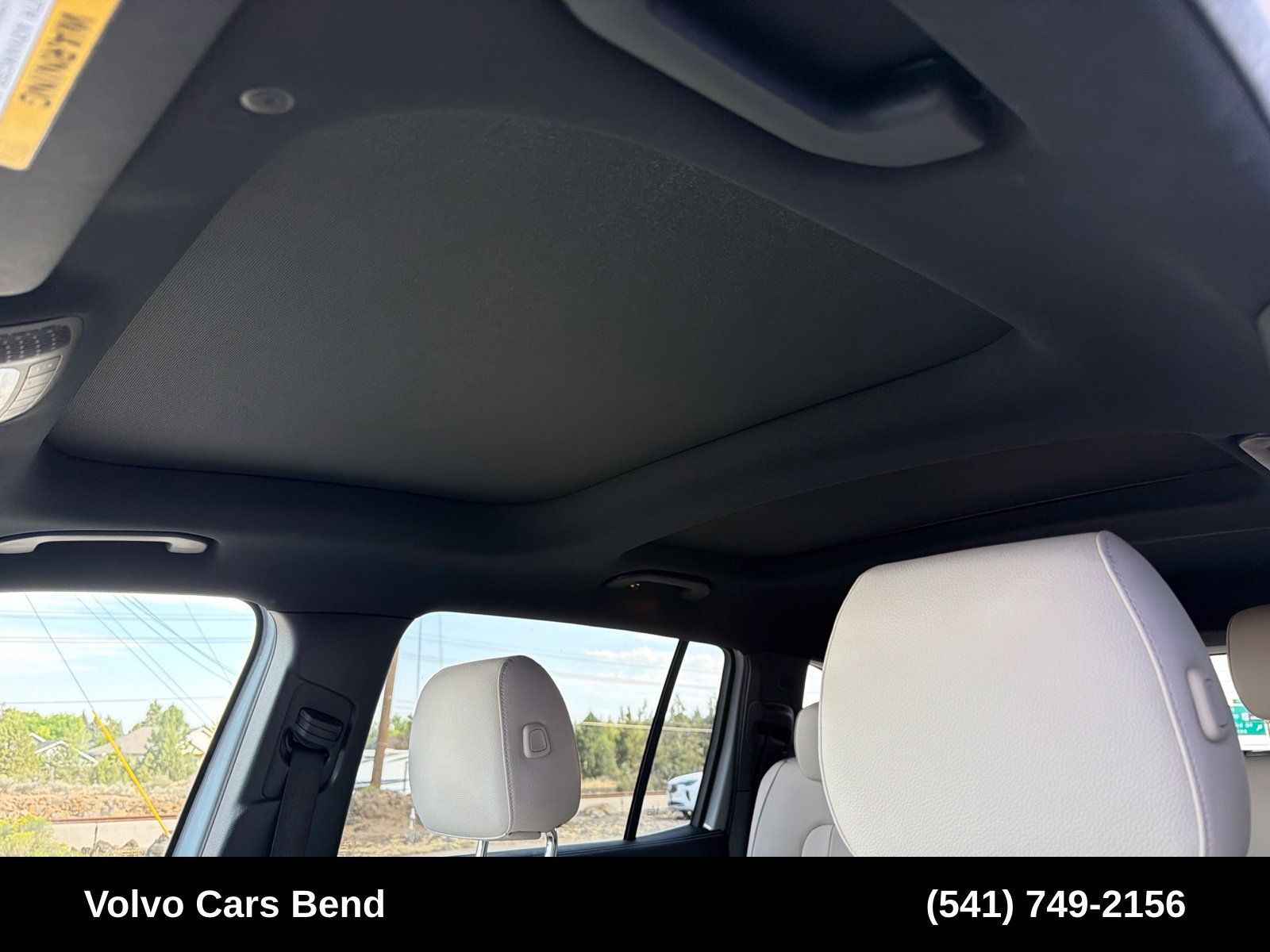 Used 2023 Mercedes-Benz EQB 300 4MATIC image 17
