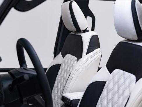 Used 2024 Ford Bronco Black Diamond image 28