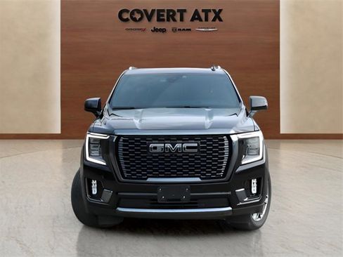 Used 2023 GMC Yukon Denali Ultimate image 8