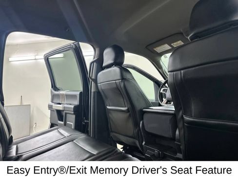 Used 2017 Ford F250 Lariat w/ Chrome Package AWD/4WD image 28