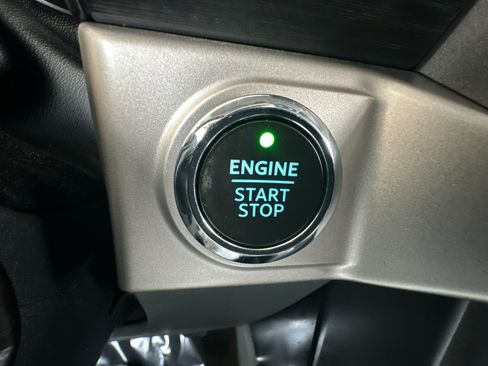 Certified 2021 Ford F150 XLT w/ Equipment Group 302A High image 22