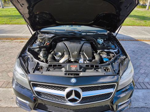 Used 2013 Mercedes-Benz CLS 550 4MATIC image 40