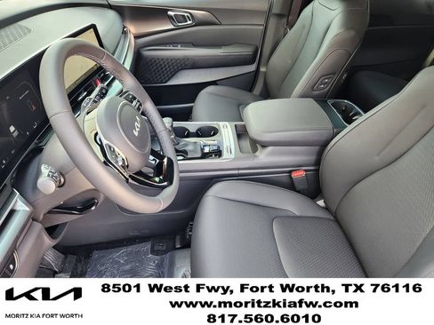 New 2026 Kia Carnival SX Prestige FWD image 9