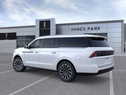New 2025 Lincoln Navigator L Black Label image 4