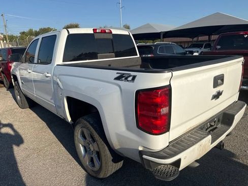 Used 2018 Chevrolet Silverado 1500 LT w/ Texas Edition AWD/4WD image 6