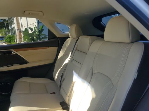 Used 2018 Lexus RX 350 AWD image 13