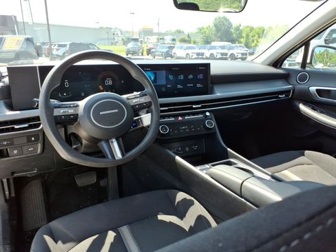 Used 2024 Hyundai Sonata SEL FWD image 14
