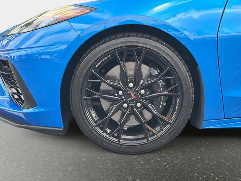 Used 2024 Chevrolet Corvette Stingray Coupe w/ Z51 Performance Package RWD image 12