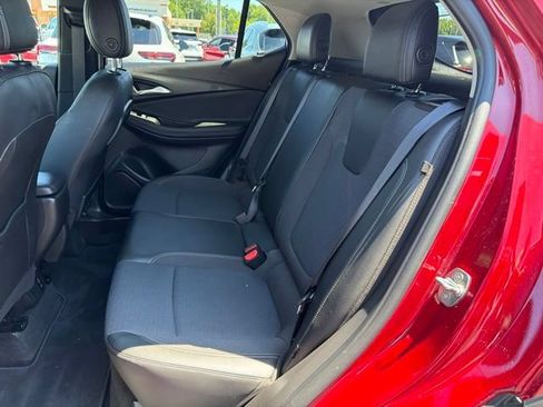 Used 2020 Buick Encore GX Preferred w/ Cold Weather Comfort Package FWD image 14
