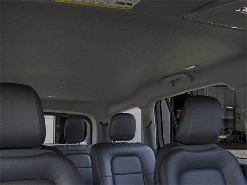 New 2026 Lincoln Aviator Premiere image 22