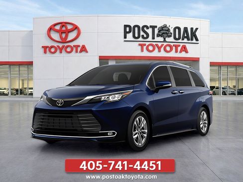 New 2026 Toyota Sienna Limited FWD image 4