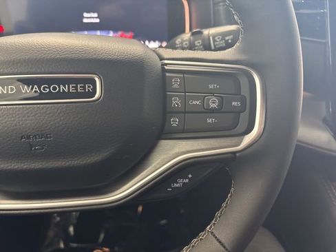 New 2026 Jeep Grand Wagoneer L 4WD w/ Premium Group I image 44