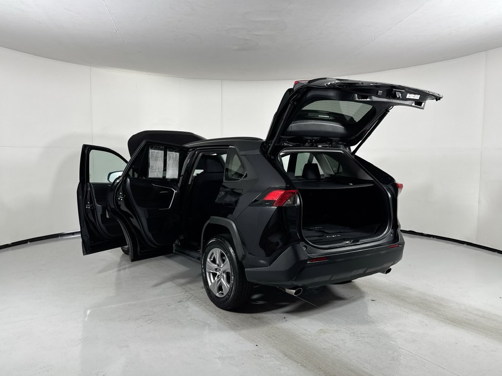 Used 2024 Toyota RAV4 XLE w/ Convenience Package AWD/4WD image 30