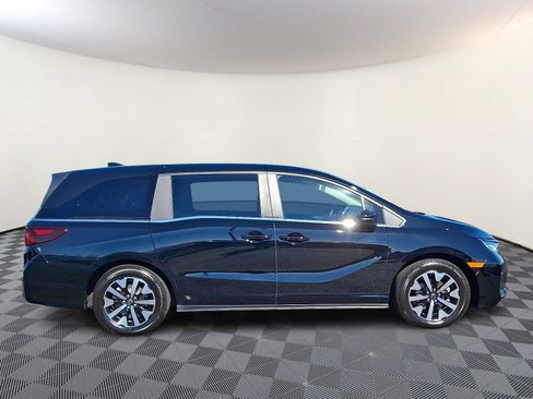 Used 2025 Honda Odyssey EX-L image 8